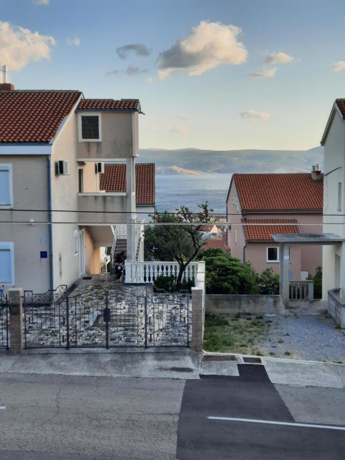 Apartmani Gabrijel Novi Vinodolski Kültér fotó