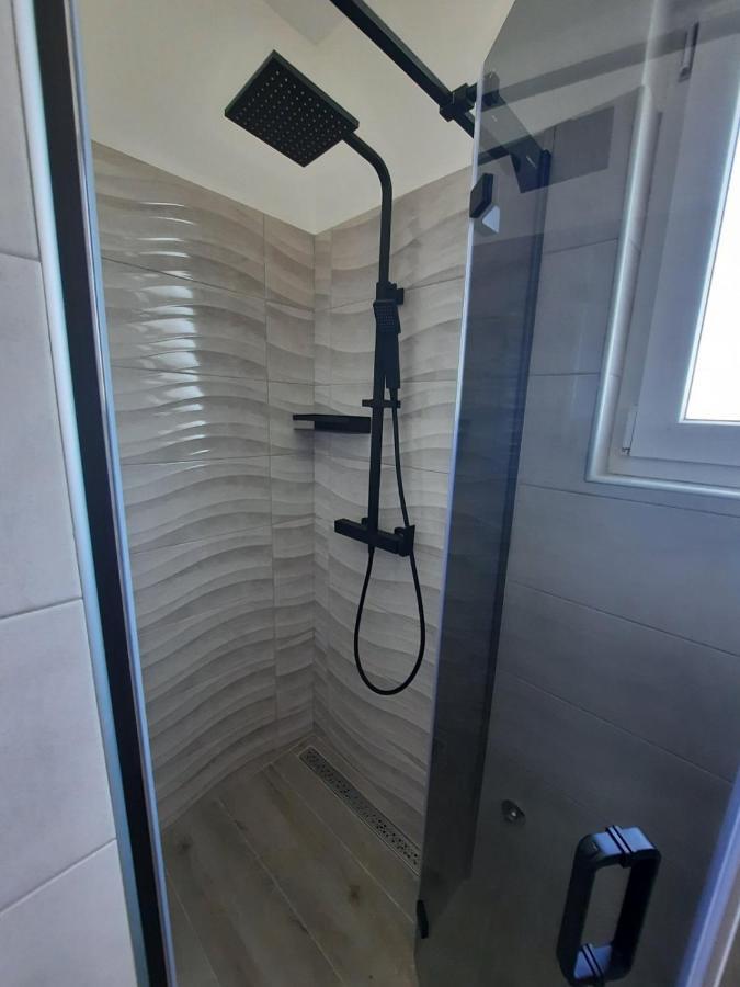 Apartmani Gabrijel Novi Vinodolski Kültér fotó
